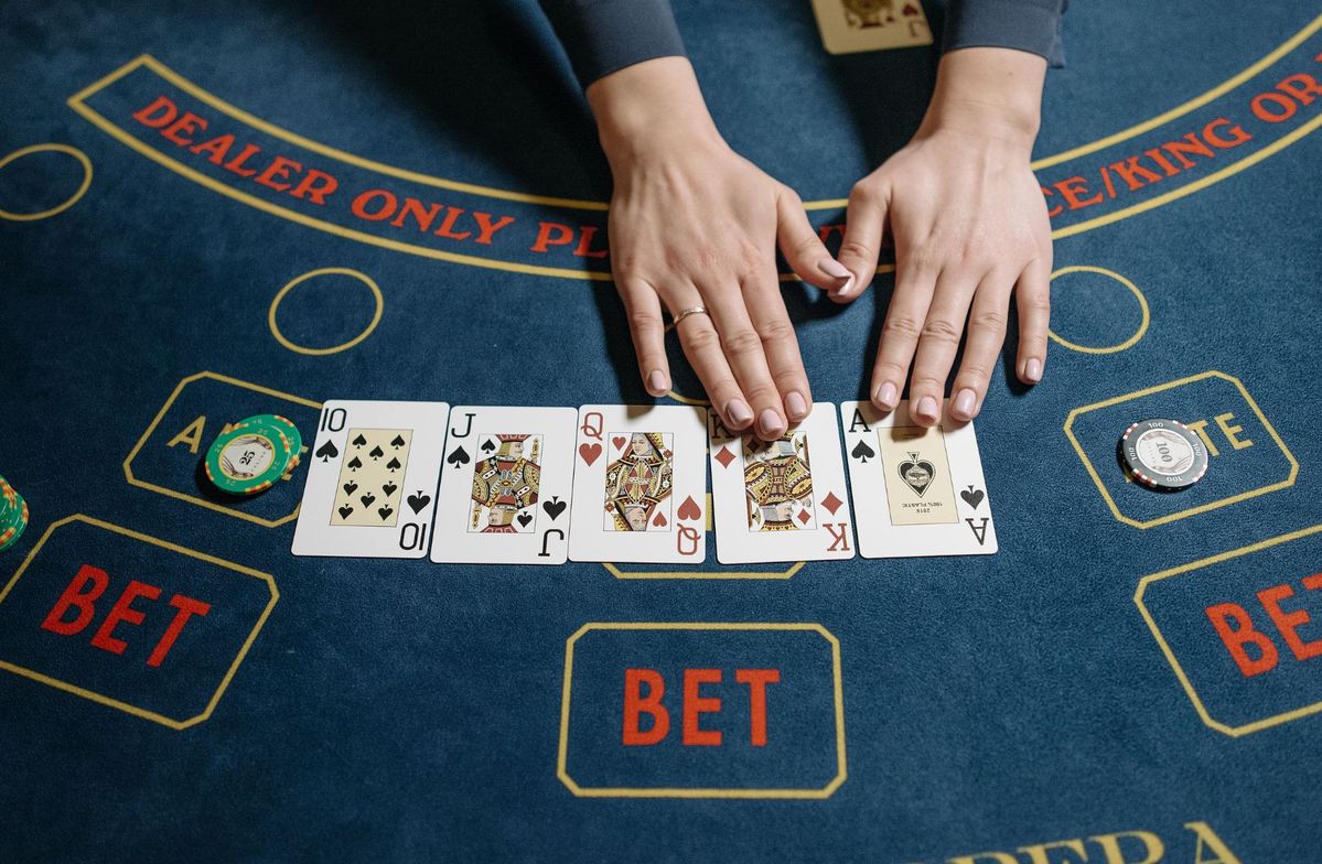 PHLOVE پاکستان ریئل منی گیمز